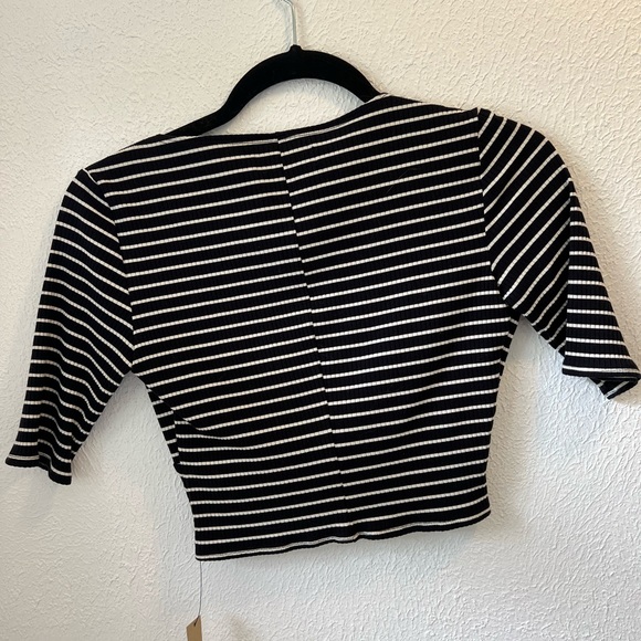 Reformation Kelsi Twist Front Crop Top - Picture 5 of 5